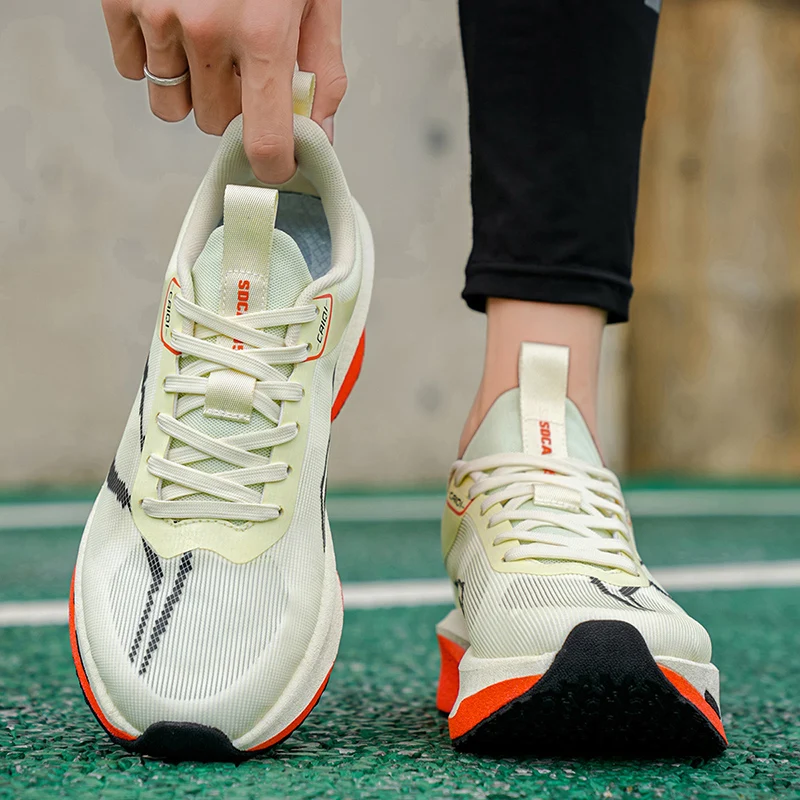 Running Shoes Carbon Board Spe - Running Shoe Carbon ulasan dan harga